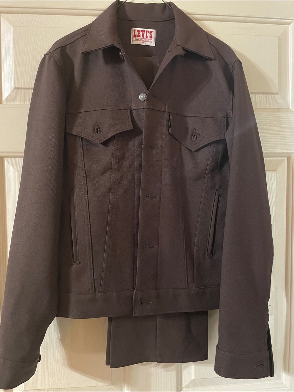 Levi's 1970’s Men's Dark Brown LightweightJacket & Matching Pants Size 38L
